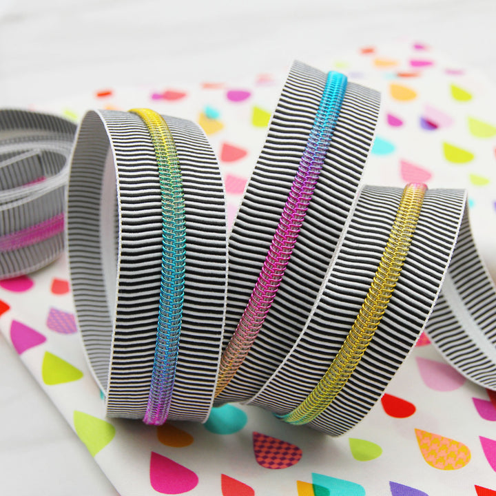 Zebra Stripes - #5 Rainbow Nylon Coil Zipper Tape