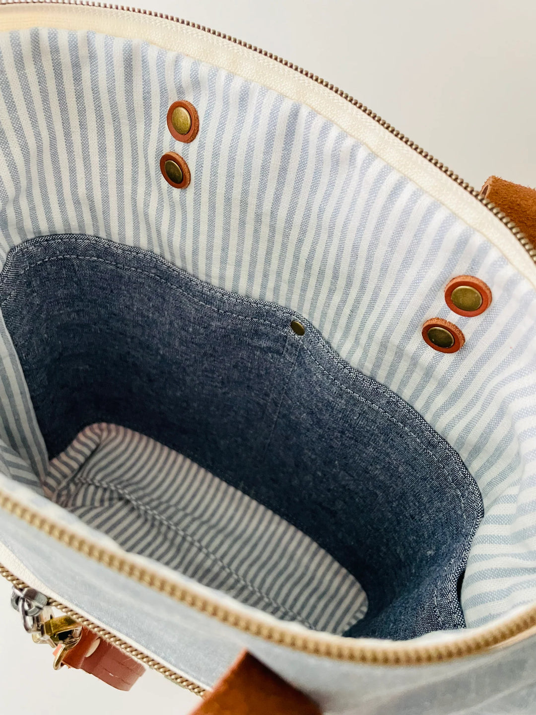 The Aberdeen Tote by Hammerstitch - Printed Paper Pattern