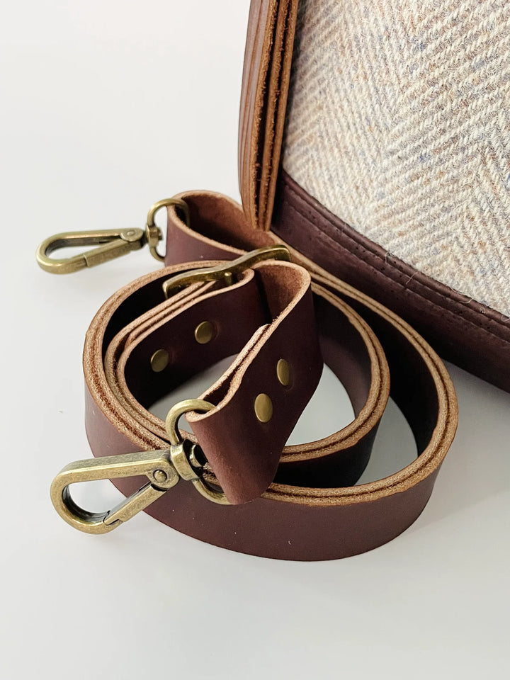 The Aberdeen Tote by Hammerstitch - Printed Paper Pattern