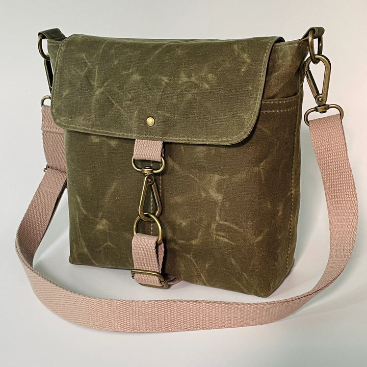The Sequoia Satchel by Hammerstitch - Printed Paper Pattern