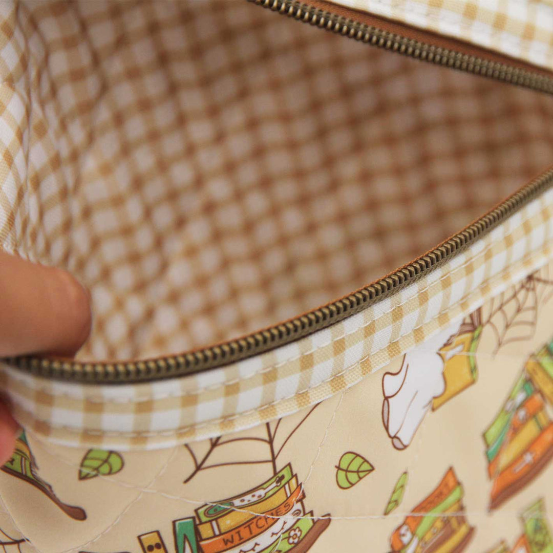 Ghost Stories: The Hemingway Pouch by Center Street Quilts - Bag Making Kit