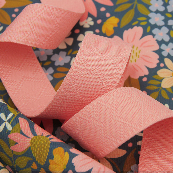 Malibu Peach - Diamond Jacquard Webbing