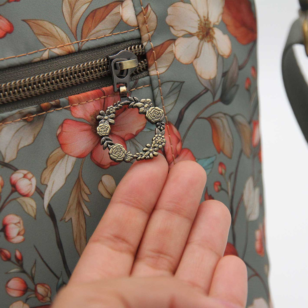 Woodland Fable: Redwood Tote by Noodlehead - Bag Making Kit