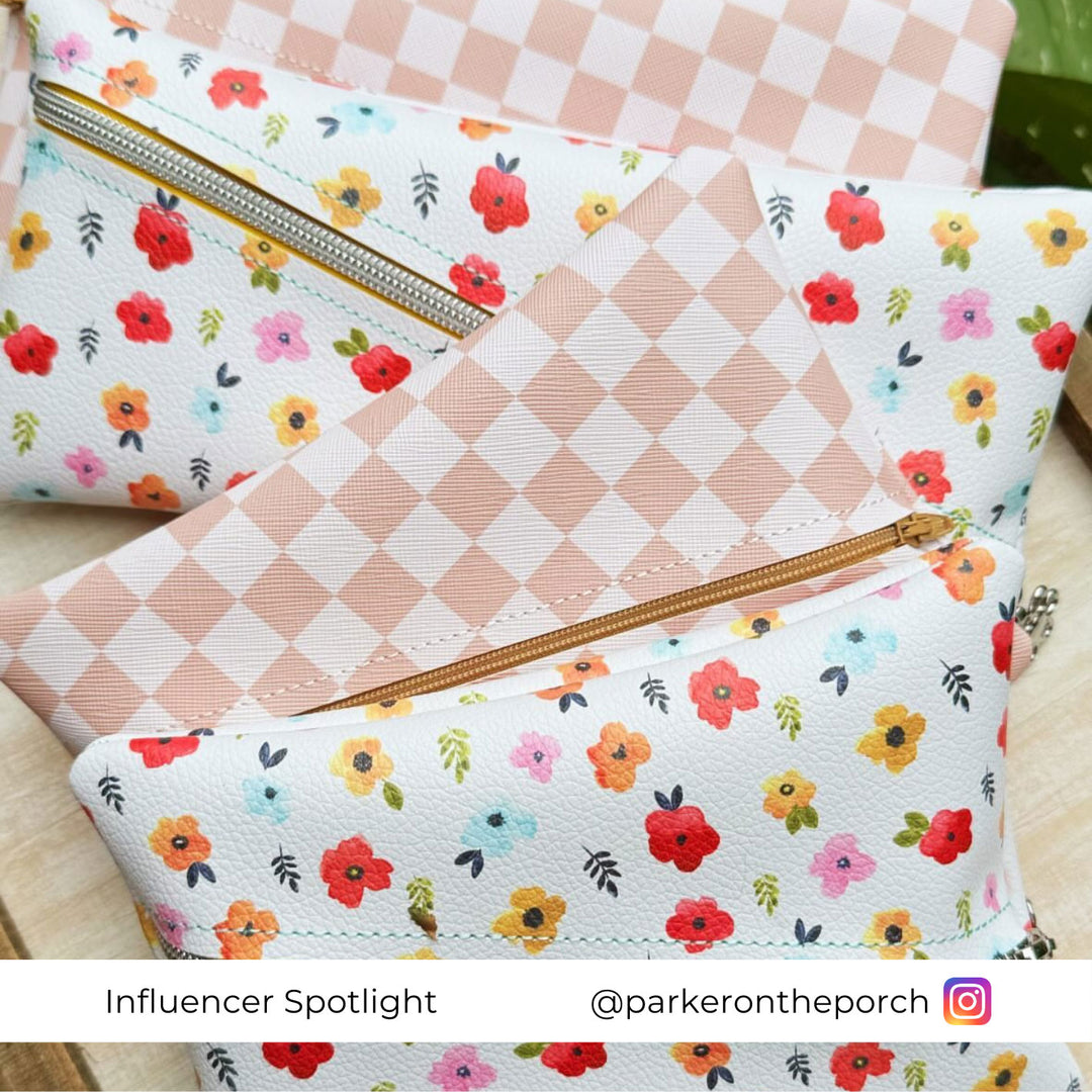 Petite Fleurs - Printed Pebble